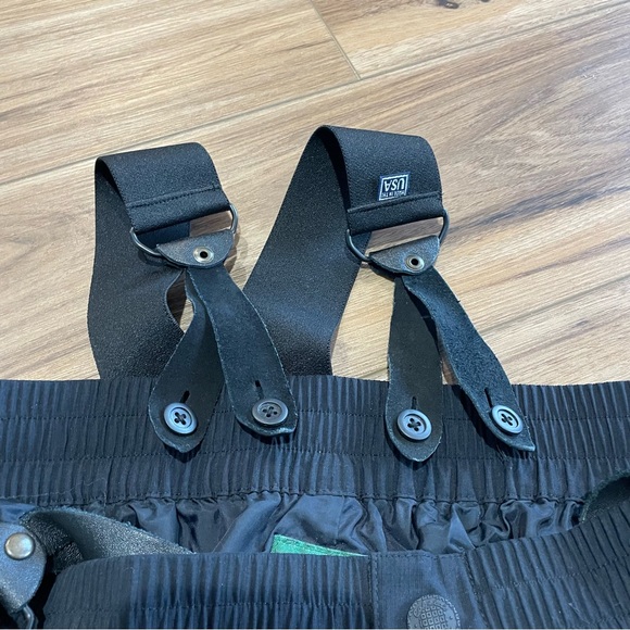 Cabela's Men's Dark Pants with Suspenders - Picture 4 of 13